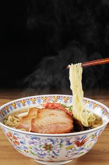 豚骨ラーメン はしあげ 豚骨ラーメン はしあげの写真