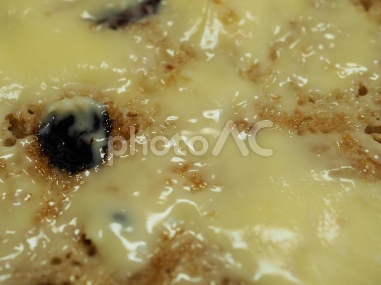 パン作り　ぶどうパン　バター　マクロ撮影　 ぶどうパン,葡萄パン,レーズンパンの写真素材
