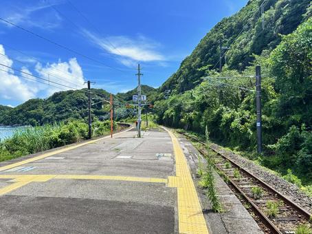那智勝浦町　無人駅 那智勝浦町,湯川駅の風景,無人駅の写真素材
