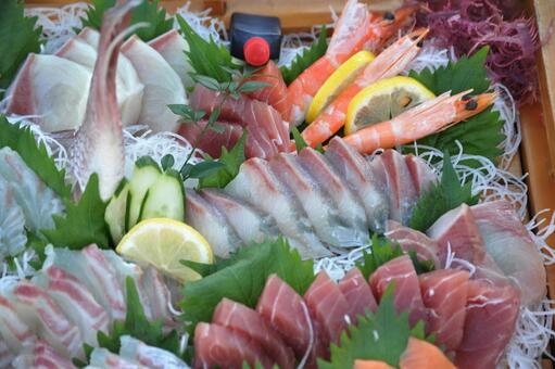 新鮮な刺身の盛り合わせ 刺身,和食,料理の写真素材