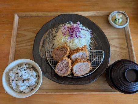 トンカツ定食 トンカツ定食 トンカツ,定食,ランチの写真素材