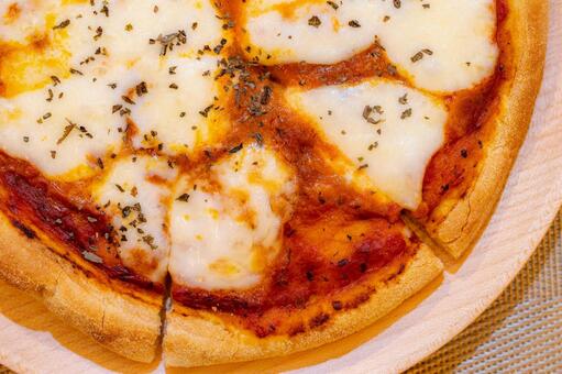 美味しそうなマルゲリータピザ ピザ,ピッツァ,チーズの写真素材