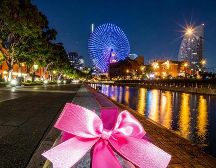 横浜の夜景 withピンクリボン 横浜の夜景 withピンクリボンの写真