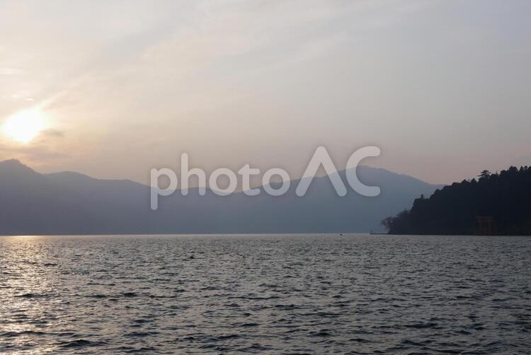 相模湾の夕焼け 景色,風景,海の写真素材