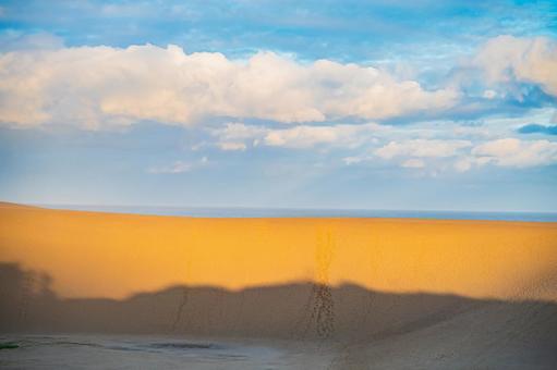 鳥取県　鳥取砂丘の風景 鳥取砂丘,日本の風景,自然の写真素材