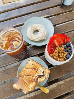 カフェスイーツ カフェ,スイーツ,デザートの写真素材