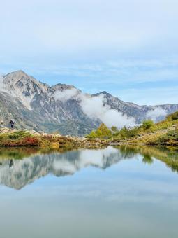 八方池から望む白馬三山 八方池から望む白馬三山 八方池,八方尾根,登山道の写真素材