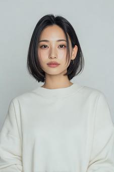 ストレートボブの女性の視線 ストレートボブの女性の視線の写真