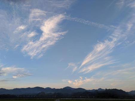 初夏の雲の写真