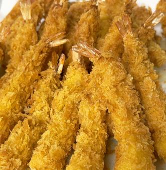 揚げたてサクサクエビフライ エビフライ,揚げ物,おかずの写真素材