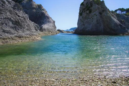 岩間の海水浴場 岩間の海水浴場の写真