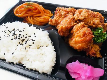 鶏のからあげ弁当　ナポリタン 唐揚げ,弁当,ナポリタンの写真素材