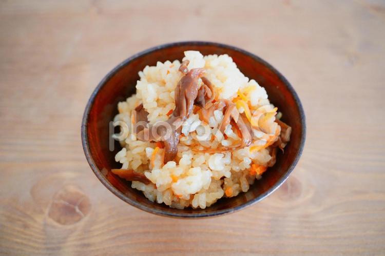 キノコの味ご飯（上から・中央） 味ご飯,混ぜご飯,炊き込みご飯の写真素材
