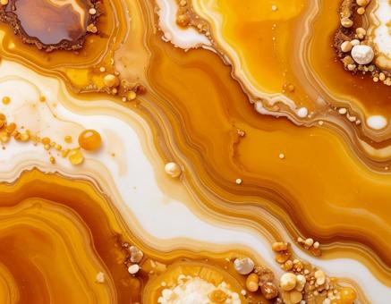 琥珀層と粒子の鉱石模様の写真