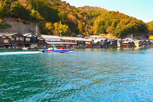 伊根の舟屋 02 舟屋,伊根,漁村の写真素材