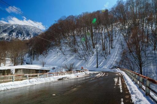 250320秋山郷上野原、和山 250320秋山郷上野原、和山の写真