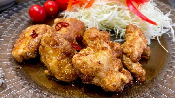 カリカリ唐揚げのチキン南蛮 カリカリ唐揚げのチキン南蛮 チキン南蛮,唐揚げ,鶏肉の写真素材