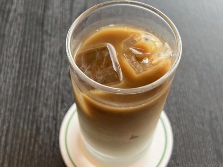 アイスカフェオレ 2 アイスカフェオレ 2 アイスカフェオレ,アイスオレ,カフェの写真素材