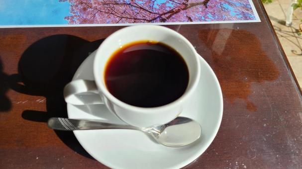 目覚めの一杯 コーヒー,珈琲,ホットコーヒーの写真素材