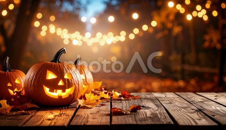 秋の森とジャック・オ・ランタン　もみじ ハロウィン,カボチャ,ジャックオランタンの写真素材