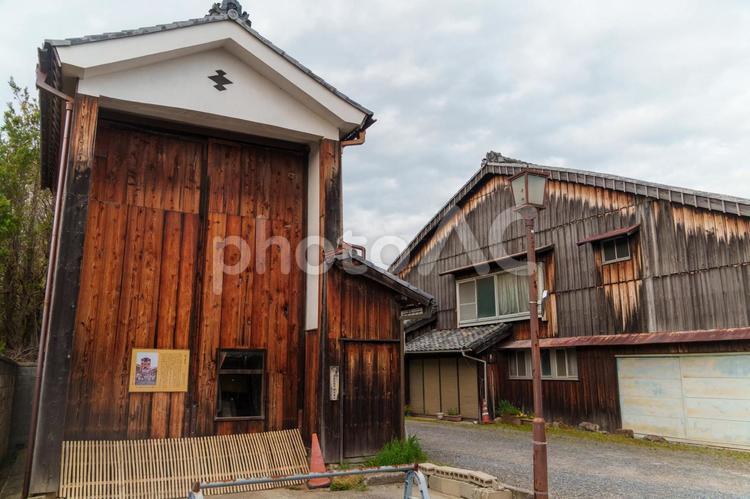 関宿、夕方の町屋の街並み 関宿,町屋,格子の写真素材