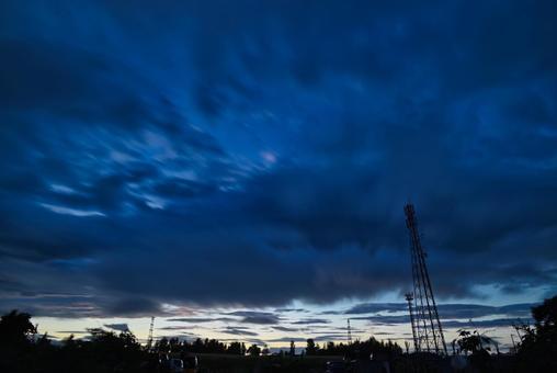 Dusk as a typhoon approaches 2025/7/14, JPG