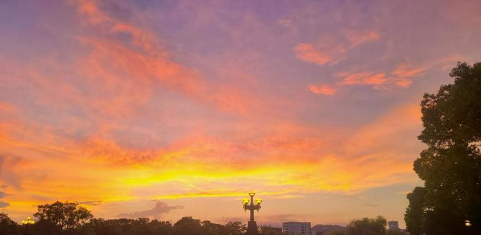 ある夏の日の夕暮れ時の広島 ある夏の日の夕暮れ時の広島の写真