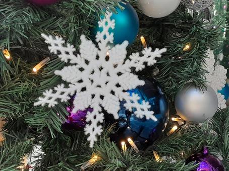 クリスマスツリーのオーナメント クリスマスツリーのオーナメント クリスマスツリー,オーナメント,飾りの写真素材