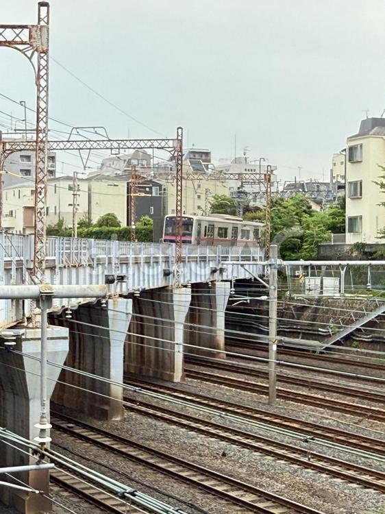 日暮里周辺の線路を見下ろす 古い,見下ろす,jr京浜東北・根岸線の写真素材
