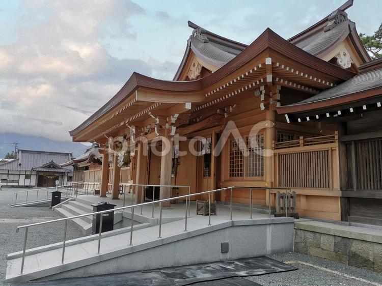 熊本　阿蘇神社　再建本殿 阿蘇神社,神社,本殿の写真素材