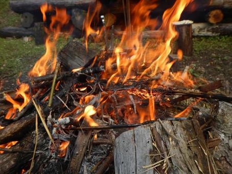焚火70 焚き火,焚火,木材の写真素材