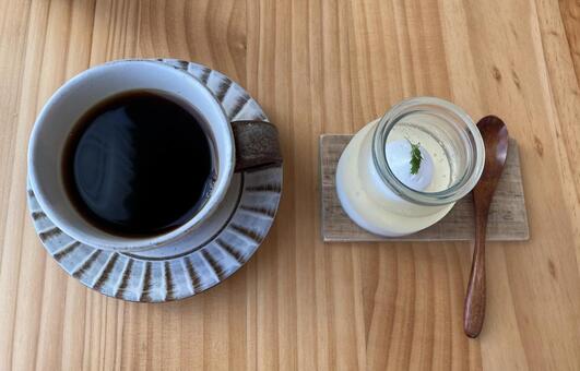 珈琲とマスカットヨーグルトのゼリームース マスカット,ゼリー,ヨーグルトの写真素材