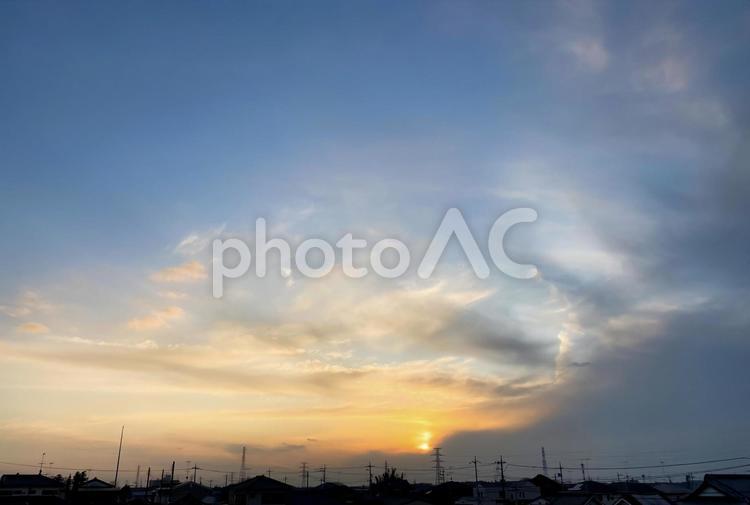 逆さ夕日と青空 逆さ夕日,冬,冬空の写真素材