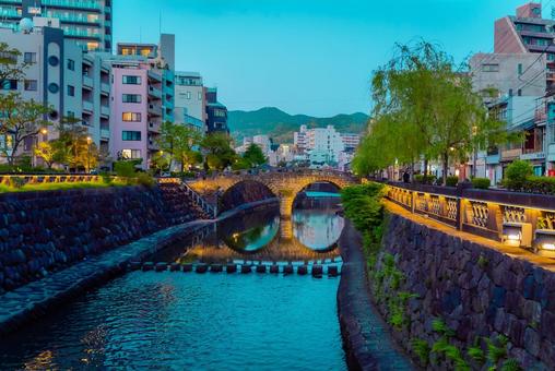 【長崎】眼鏡橋のライトアップ 【長崎】眼鏡橋のライトアップ 眼鏡橋,長崎,港町の写真素材