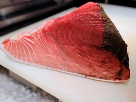 本マグロ 腹身のブロック 本マグロ 腹身のブロック 本マグロ,魚,トロの写真素材