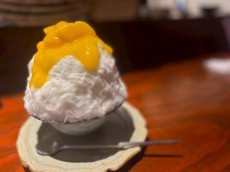 マンゴーのかき氷 かき氷,カフェ,おいしいの写真素材