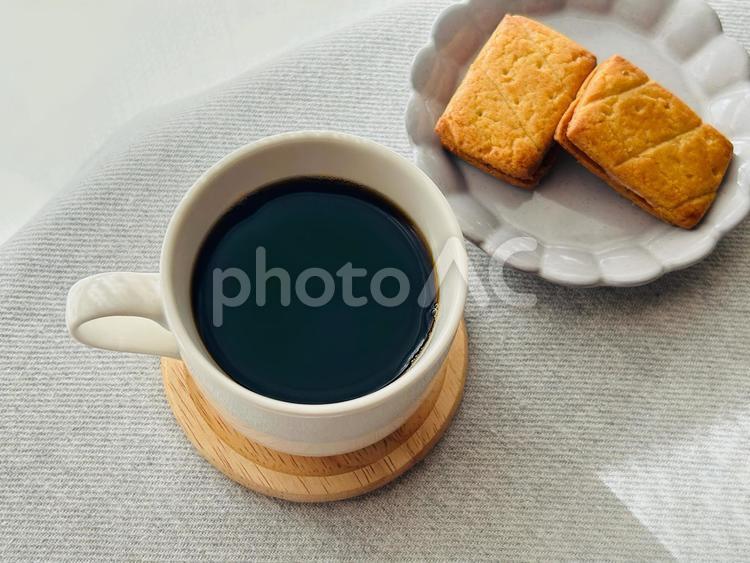 コーヒーとお菓子 コーヒー,お菓子,スイーツの写真素材