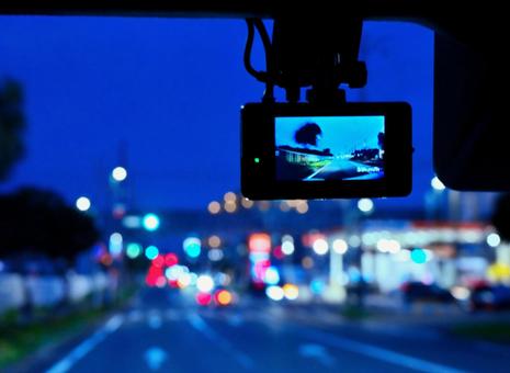 ドライブレコーダー・夜の街 ドライブレコーダー・夜の街 ドライブレコーダー,ドラレコ,録画の写真素材