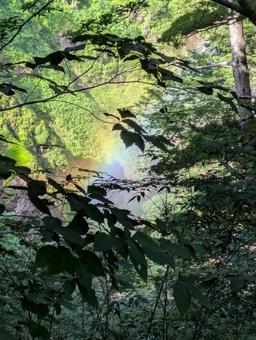 Oze, Sanjo Falls, rainbow, JPG Oze, Sanjo Falls, rainbow, JPG
