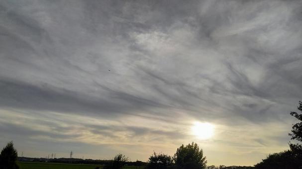 馬雲に夕陽 馬雲に夕陽の写真
