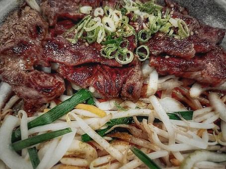 野菜ハラミ炒め 焼肉,食べ物,食品の写真素材