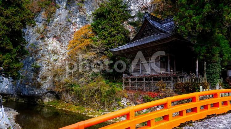 上帝釈峡の美しい紅葉 秋,紅葉,黄葉の写真素材