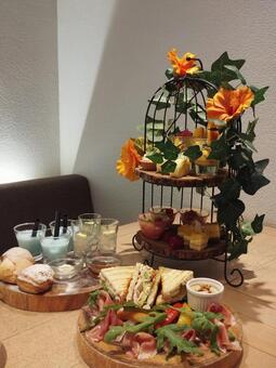 アフタヌーンティー グルメ,アフタヌーンティー,女子会の写真素材