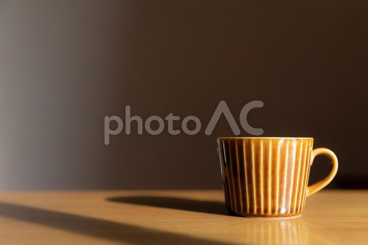 静かな朝のコーヒータイム コーヒー,カフェ,休憩の写真素材
