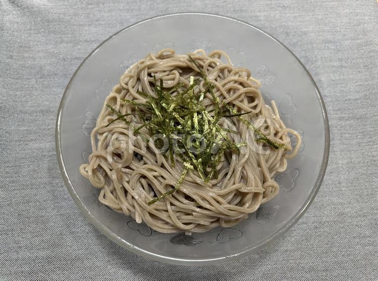 冷たいそば(横) 蕎麦,冷たい蕎麦,麺の写真素材