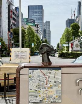 池袋駅　駅前 目印,道路,交通機関の写真素材