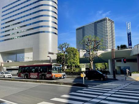 早朝の大宮ソニックシティ入口 大宮ソニックシティ,ソニックシティ,大宮の写真素材