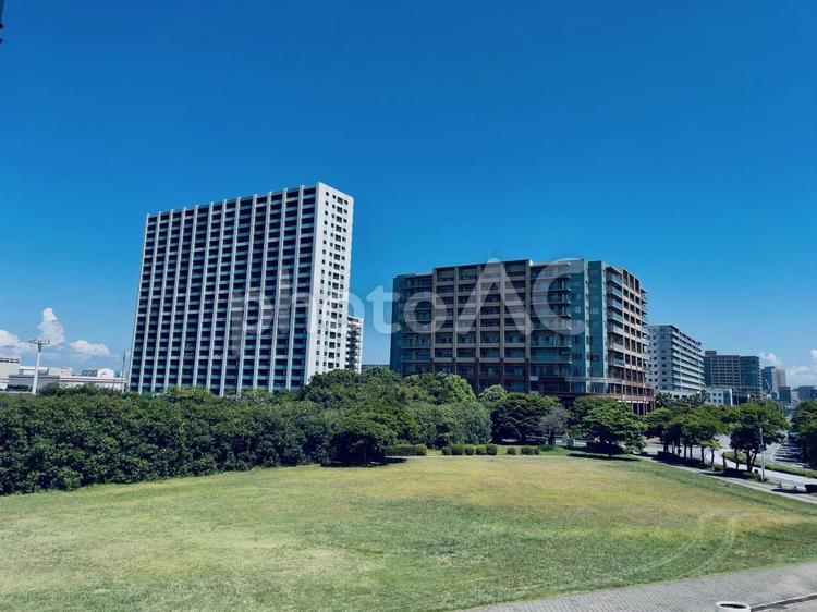 街の眺め マンション,街並み,素材の写真素材