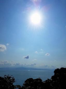 太陽.空、海の写真