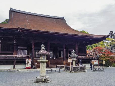 【滋賀県】大津市・三井寺 三井寺,園城寺,金堂の写真素材